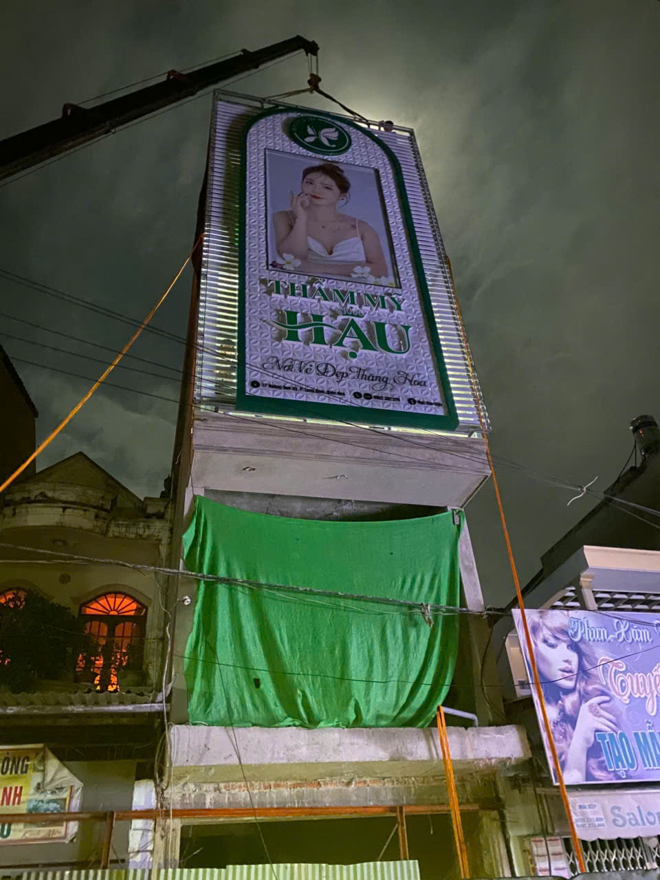 Thi công bảng hiệu 6