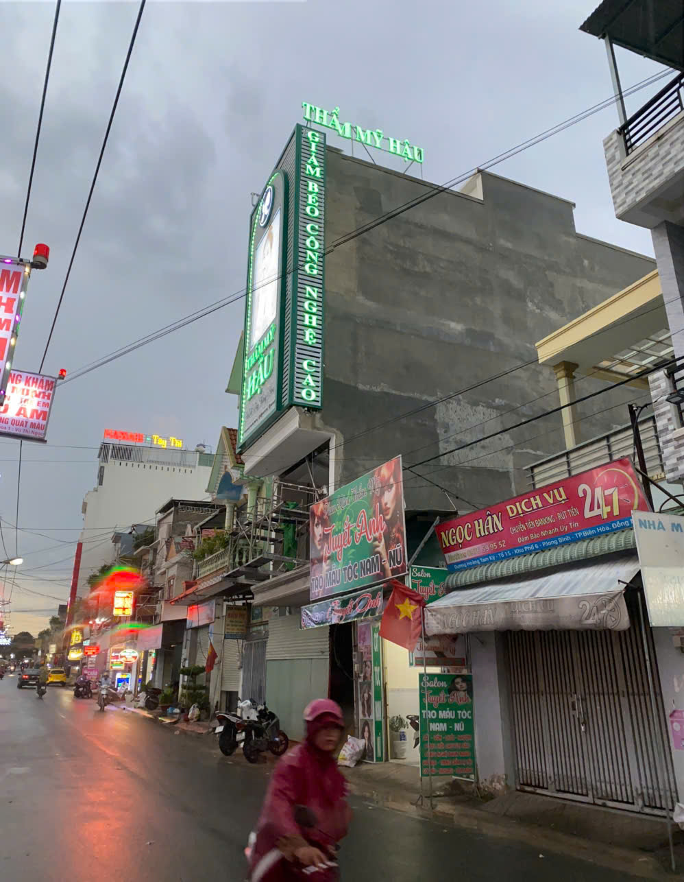 Thi công bảng hiệu 8