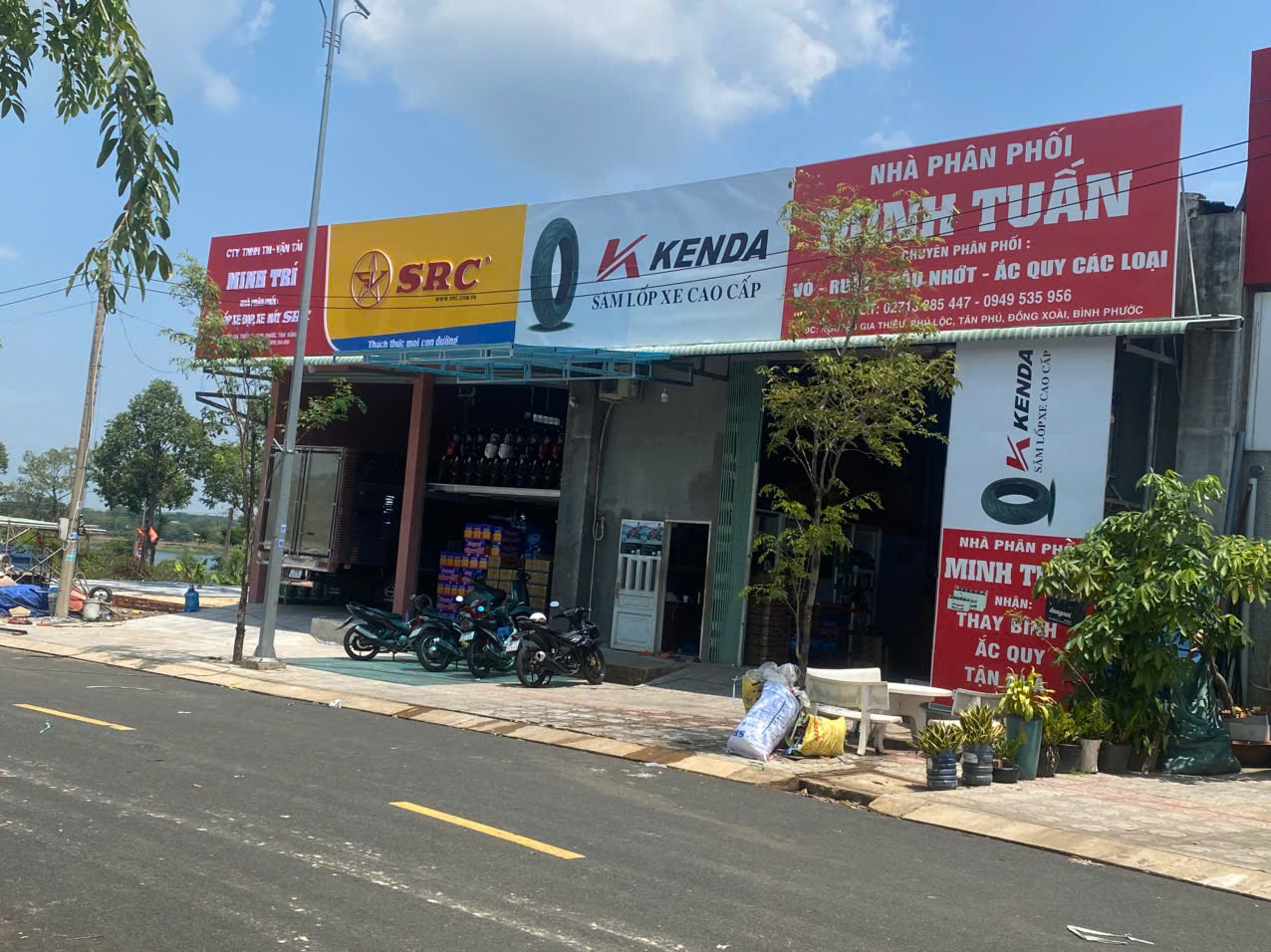 Thi công bảng hiệu 14